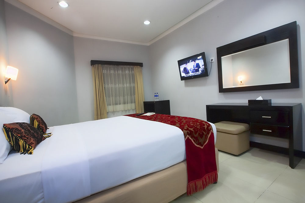Hotel Celebes Makassar Eksteriør bilde