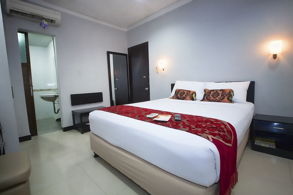 Hotel Celebes Makassar Eksteriør bilde