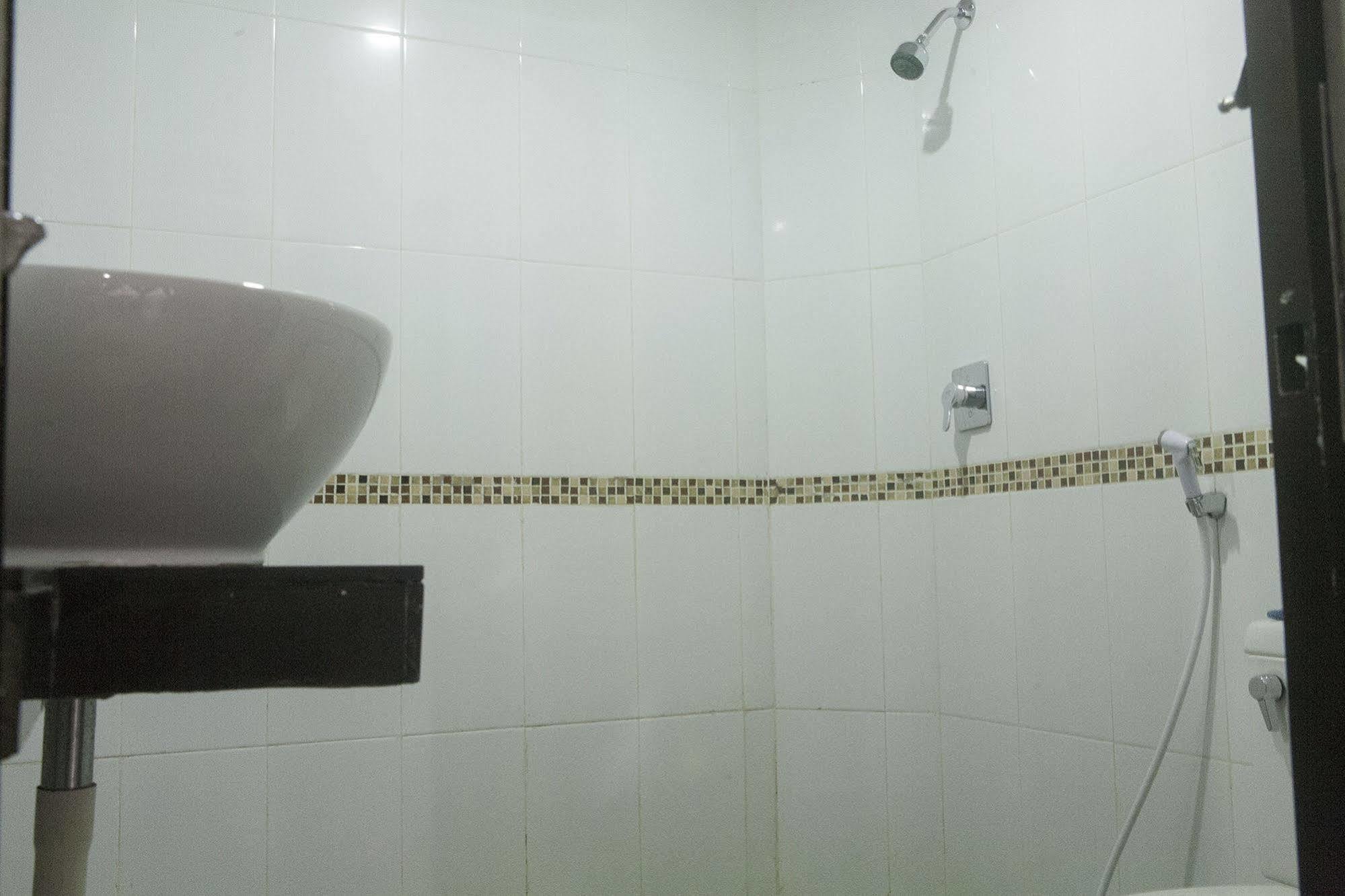 Hotel Celebes Makassar Eksteriør bilde